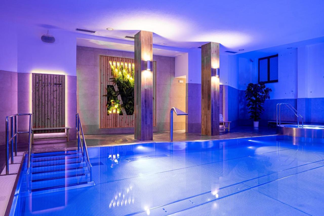 Wellness Hotel Pod Kycmolem Horní Lomná 外观 照片